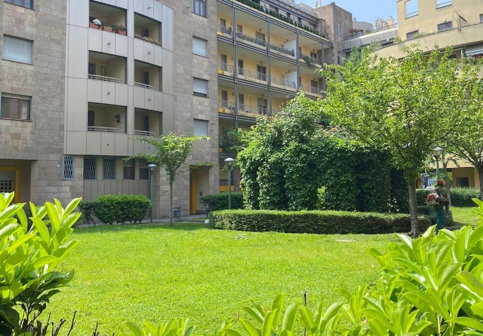 Incantevole - 15 Minuti Da Duomo + Wifi, Parking San Donato Milanese Exterior foto